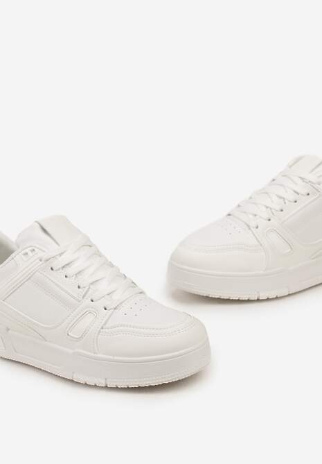 Białe Sznurowane Sneakersy z Przeszyciami na Grubej Podeszwie Sillvina