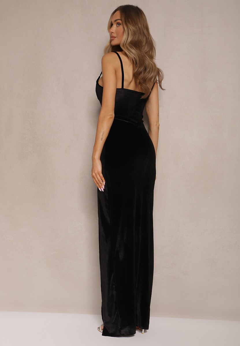 Czarna Welurowa Sukienka Dopasowana z Kopertowym Dekoltem na Ramiączkach Renellin