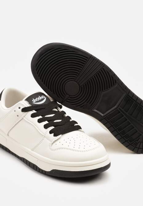 Beżowo-Czarne Sneakersy z Ozdobną Perforacją Anurttia