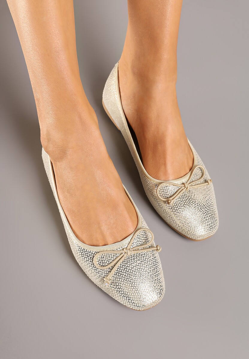 Czarne Balerinki Vices z Ozdobną Kokardą i Tłoczeniem Typu Skóra Węża Tultewia