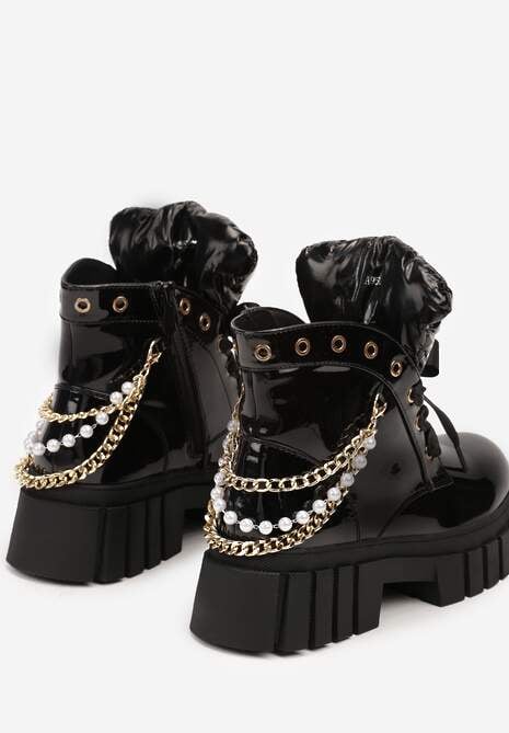 Czarne Botki na Platformie z Łańcuchami i Perełkami Terillia