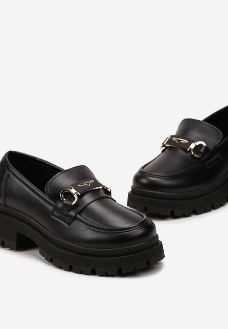 Czarne Mokasyny na Platformie z Minimalistyczną Klamrą Atarnia