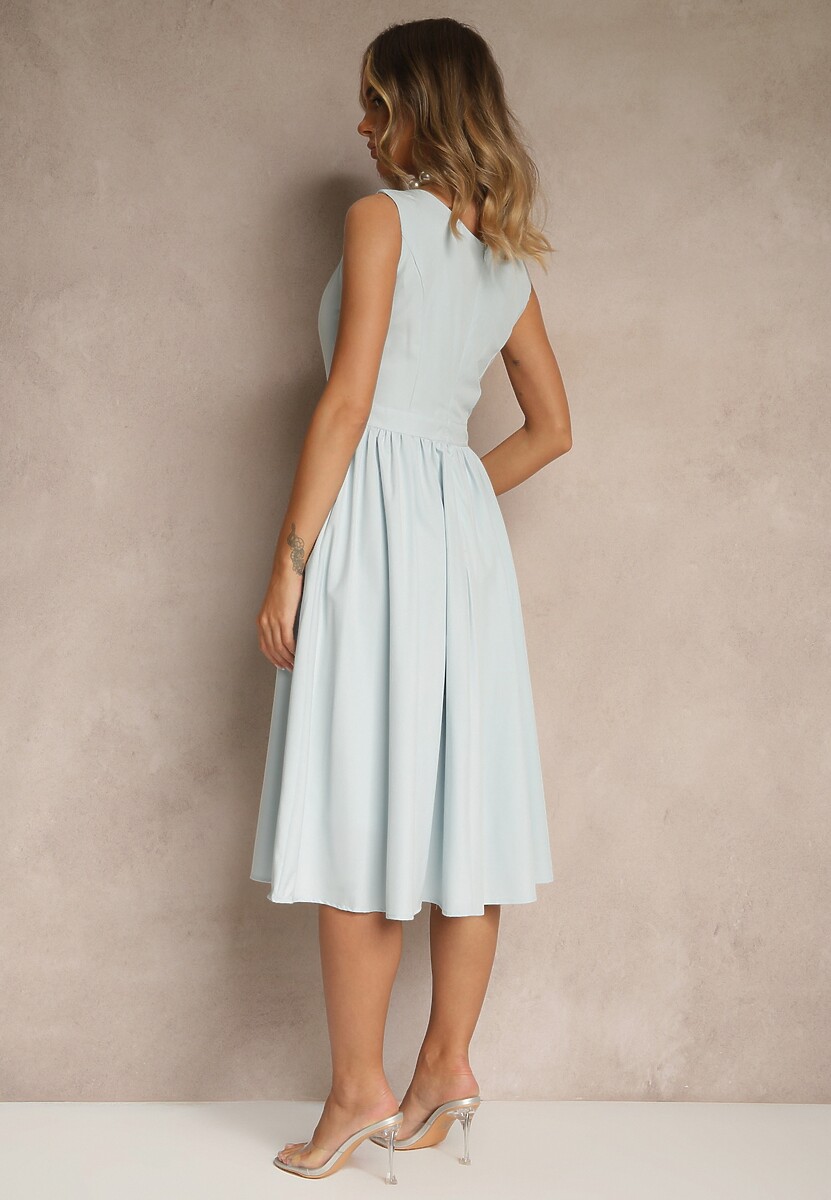 Niebieska Basicowa Sukienka Vices o Rozkloszowanym Kroju Tolaneia