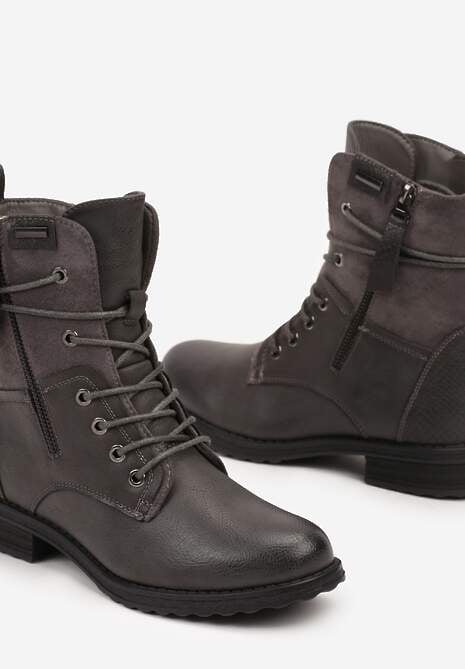 Szare Botki Typu Trapery Ozdobione Wstawką z Ekozamszu i Suwakiem Debisha