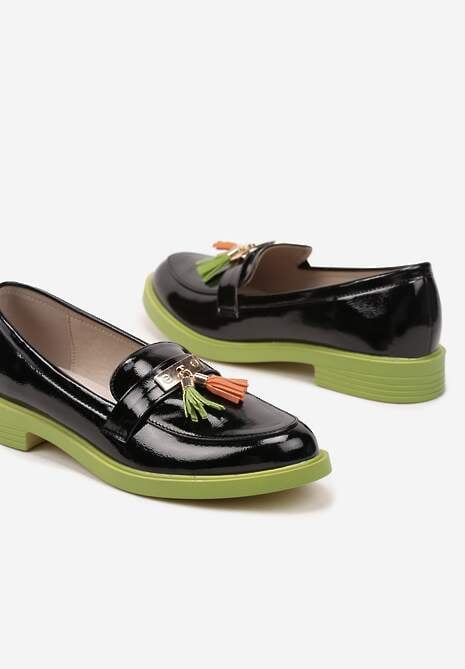 Czarno-Zielone Mokasyny Lakierowane Ozdobione Frędzlami ze Skórzaną Wkładką Ridanitha