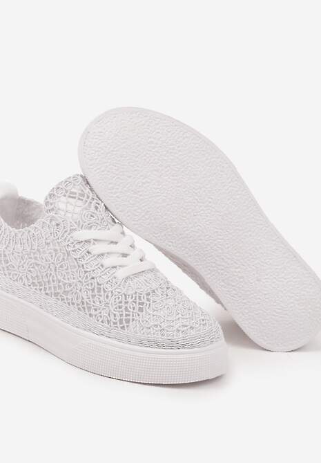 Białe Sneakersy z Ażurowej Koronki na Grubej Podeszwie Nanessia