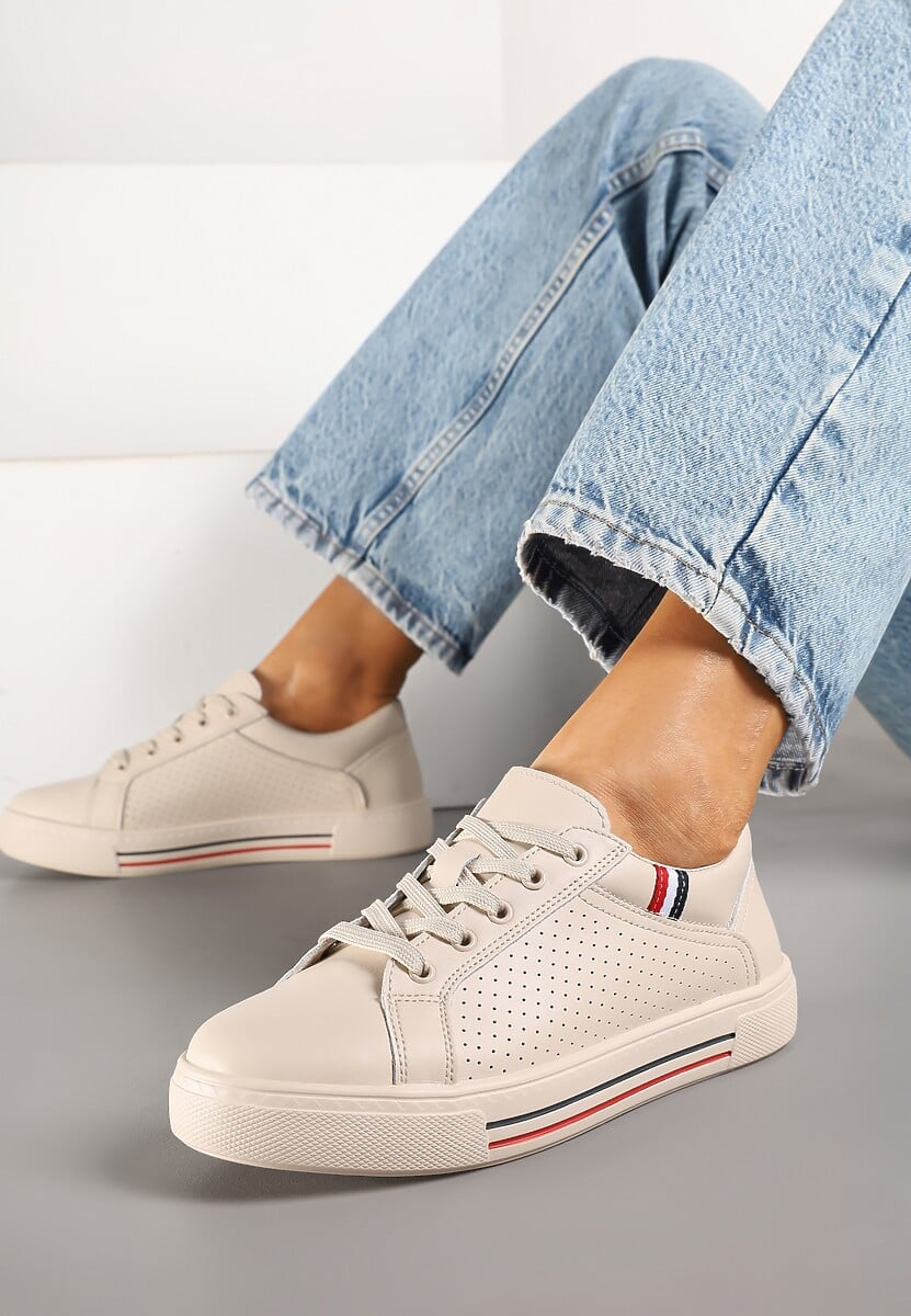 Beżowe Skórzane Sneakersy na Płaskiej Podeszwie ze Skórzaną Wkładką i Perforacją Galiwa