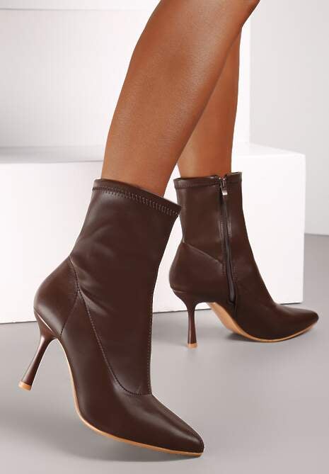 Brązowe Botki na Szpilce z Dopasowaną Cholewką Hilila