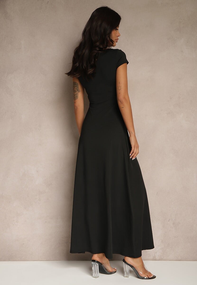 Czarna Rozkloszowana Sukienka z Wiskozą z Kwadratowym Dekoltem Nalorina