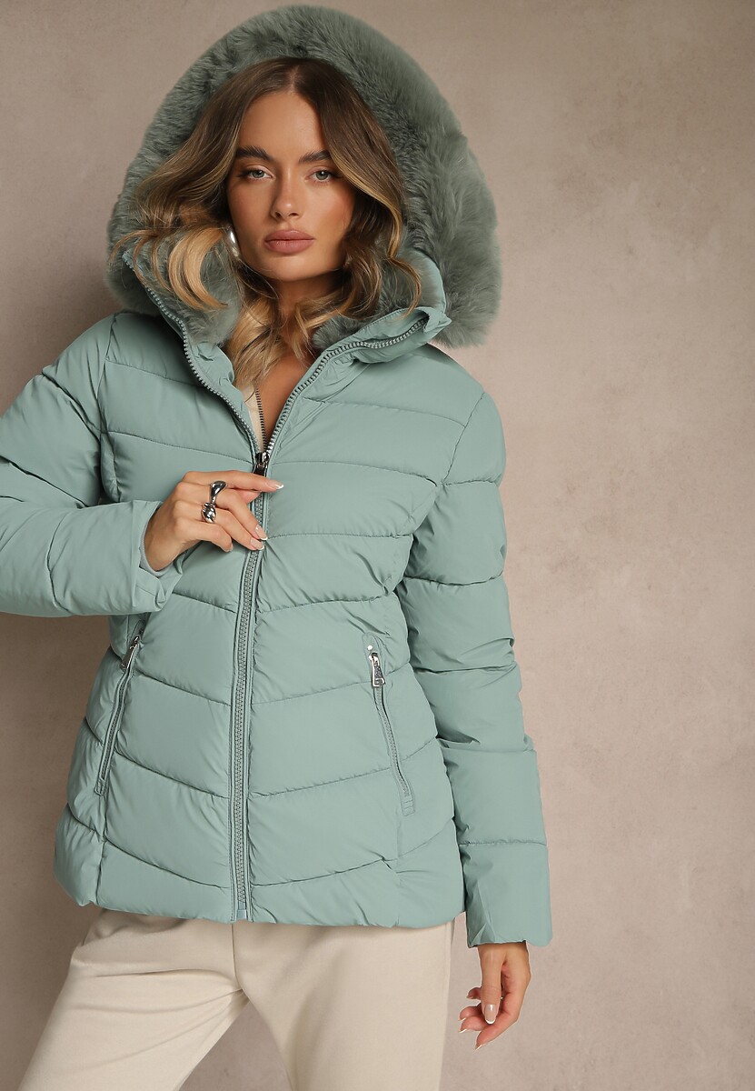 Brązowa Pikowana Kurtka o Taliowanym Kroju z Kapturem z Futerkiem Olidessa