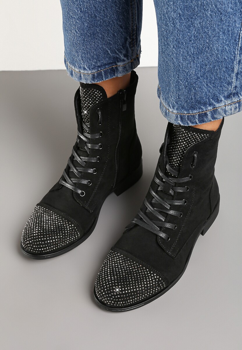 Czarne Botki na Płaskiej Podeszwie ze Sznurowaniem i Cyrkoniami Innama