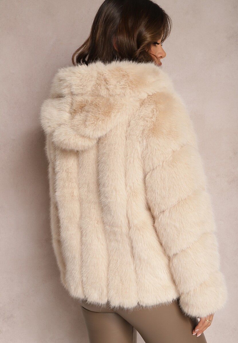 Beżowa Kurtka z Futerkiem i Kapturem Haiattas