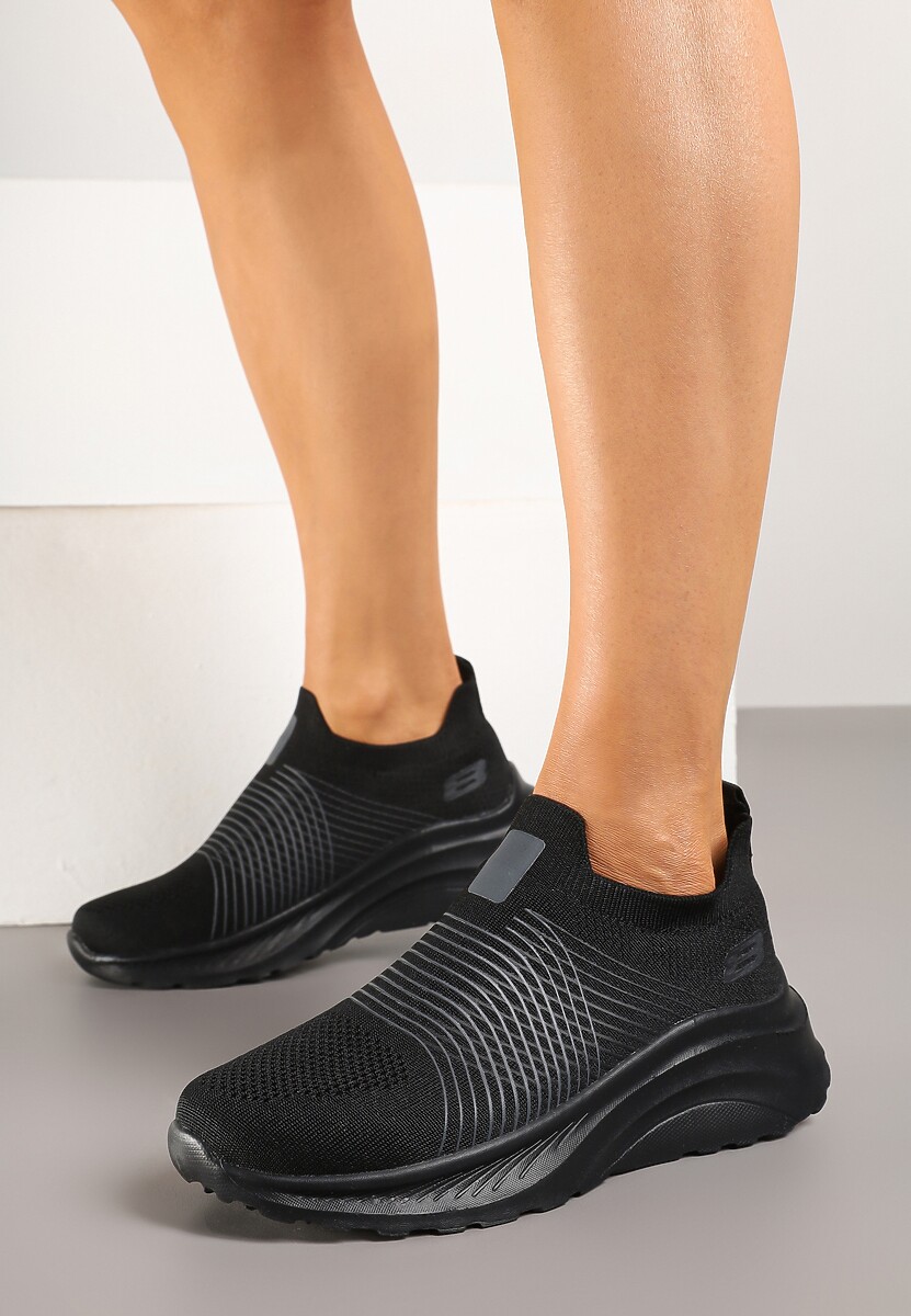 Czarne Buty Sportowe Sneakersy na Tłoczonej Platformie z Elastyczną Cholewką Velmio