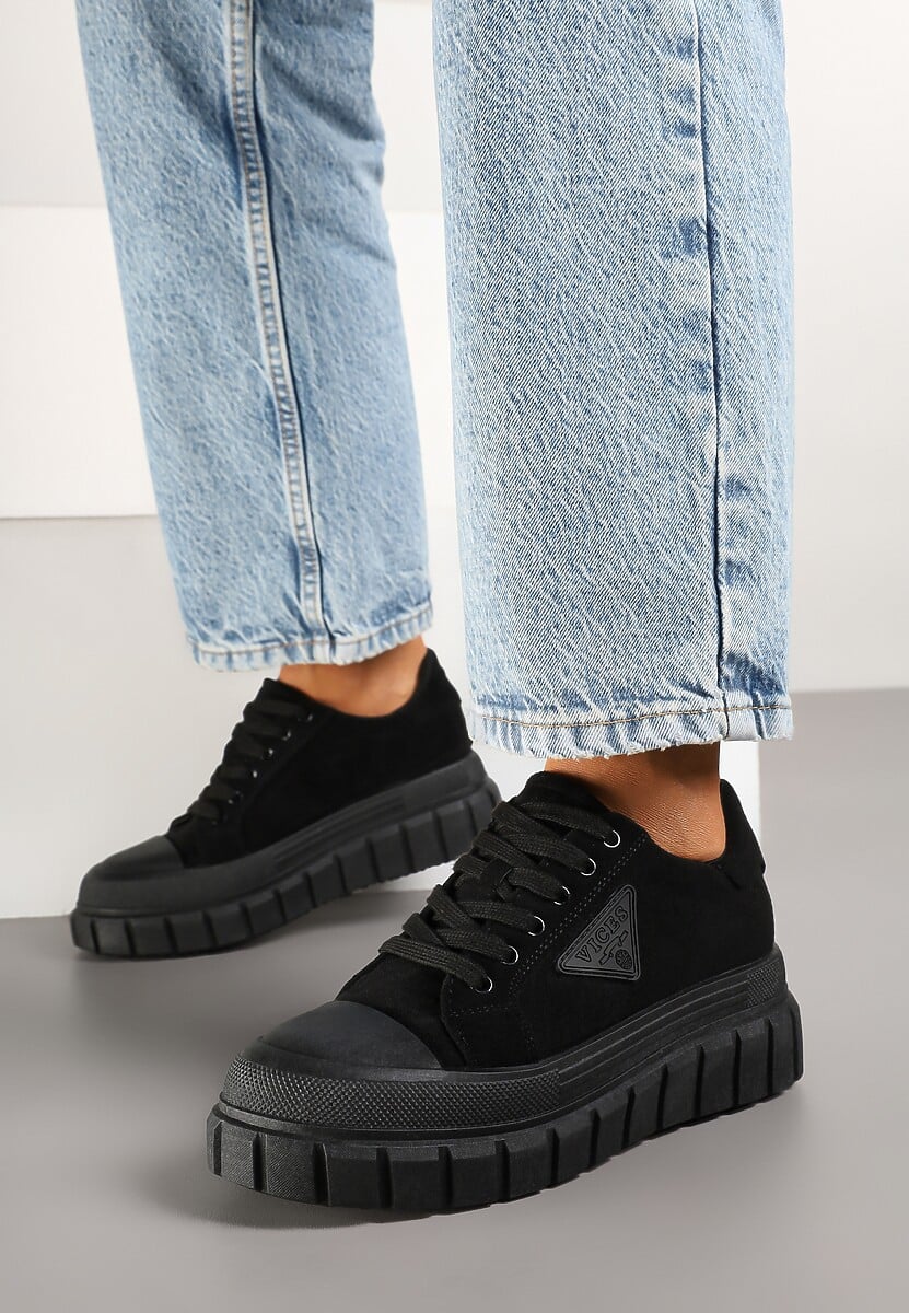 Czarne Sneakersy Vices na Platformie z Ozdobą i Napisem Leawen