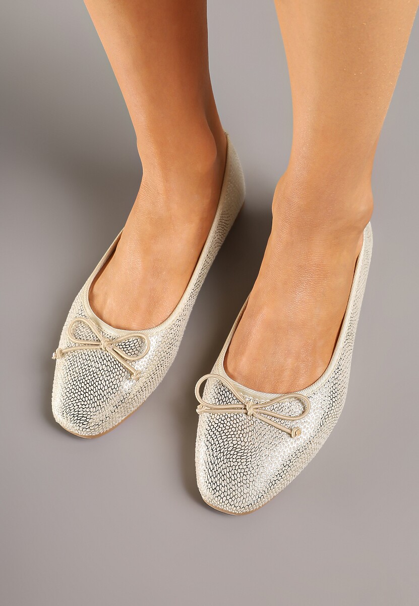 Złote Balerinki Vices z Ozdobną Kokardą i Tłoczeniem Typu Skóra Węża Tultewia