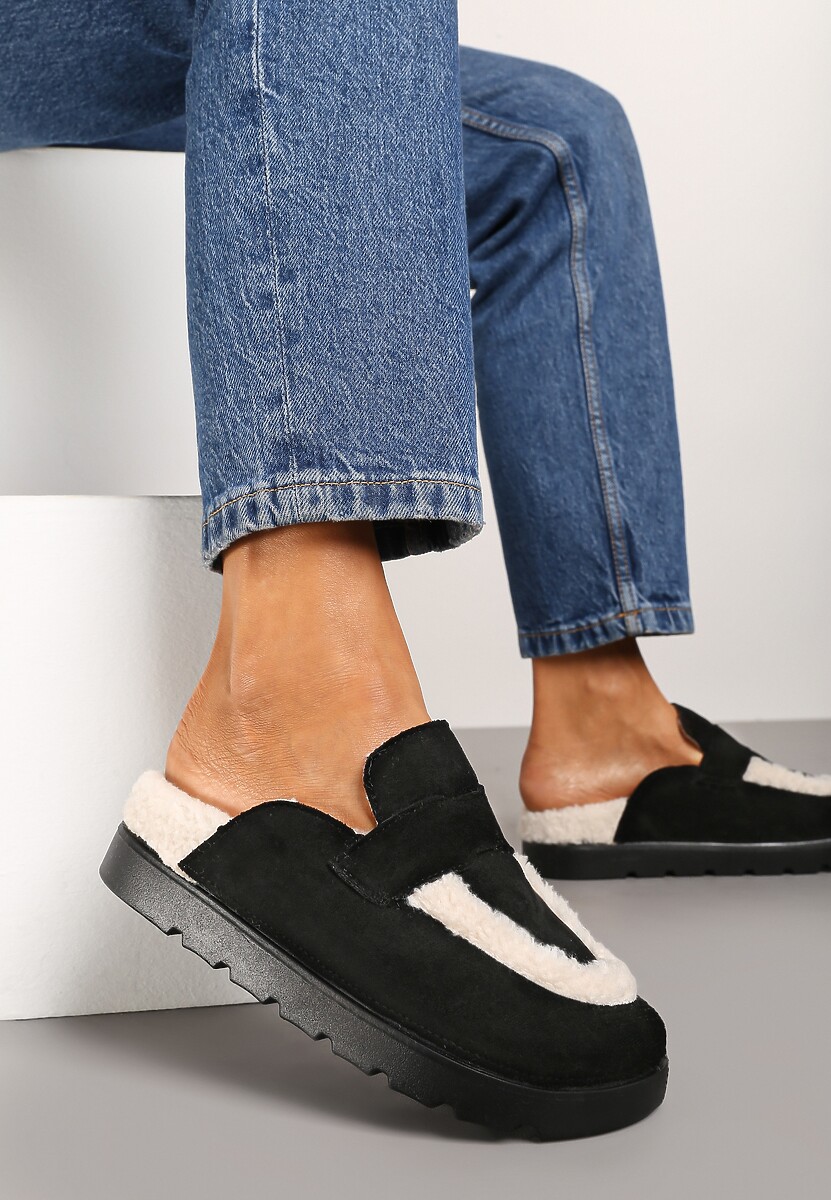 Czarne Kapcie na Płaskiej Podeszwie z Futerkiem i Paskiem Niaviera