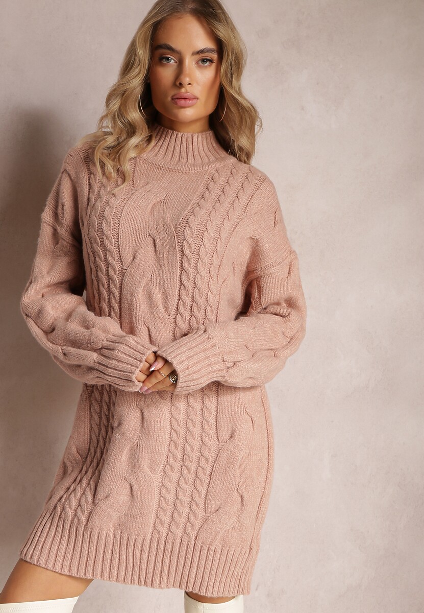 Ciemnoróżowy Długi Sweter o Luźnym Kroju z Warkoczykowym Splotem Penerria