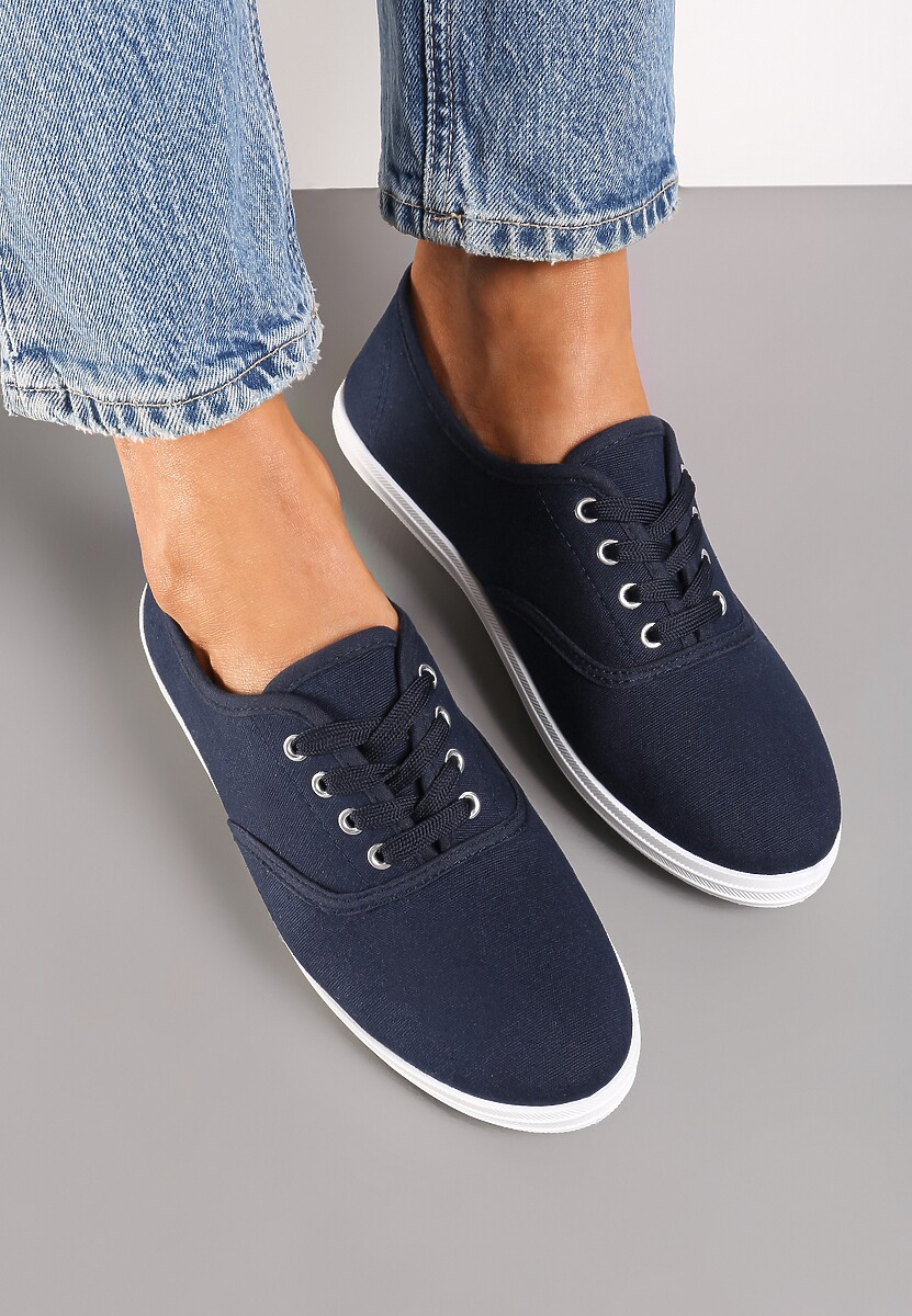 Granatowe Sznurowane Tenisówki na Płaskiej Podeszwie z Materiału w Kropki Harnisa