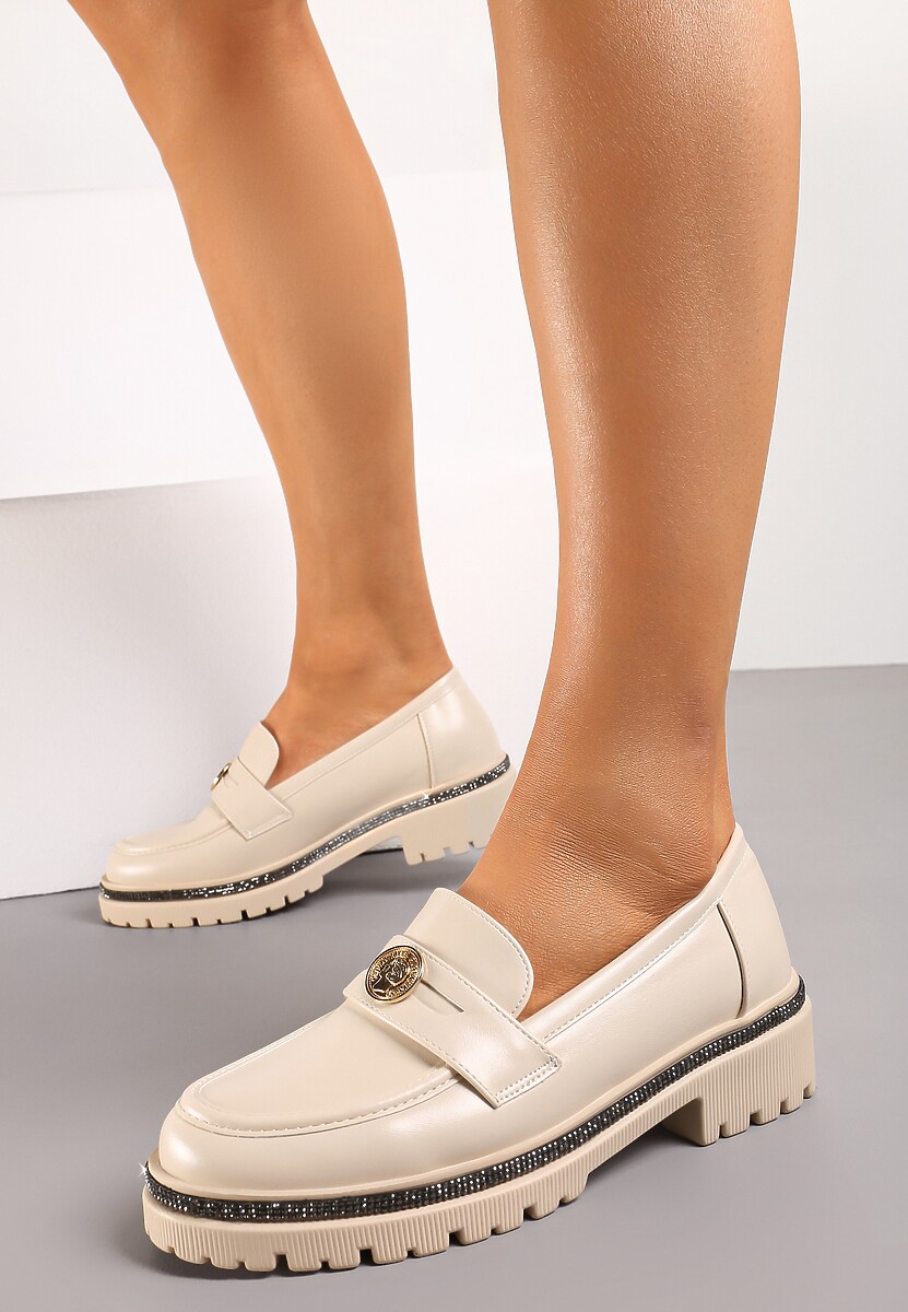 Czarne Mokasyny z Cekinami wokół Podeszwy i Złotą Klamrą Elorasia