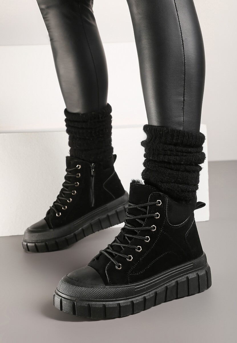 Czarne Sznurowane Botki Vices na Platformie Ozdobionej Tłoczeniem Savalirae