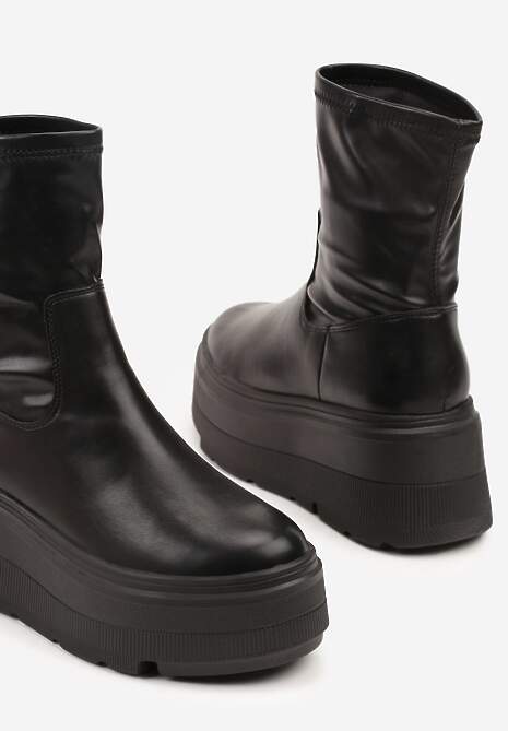 Czarne Botki Vices w Stylu Tech Gothic na Platformie Niorna