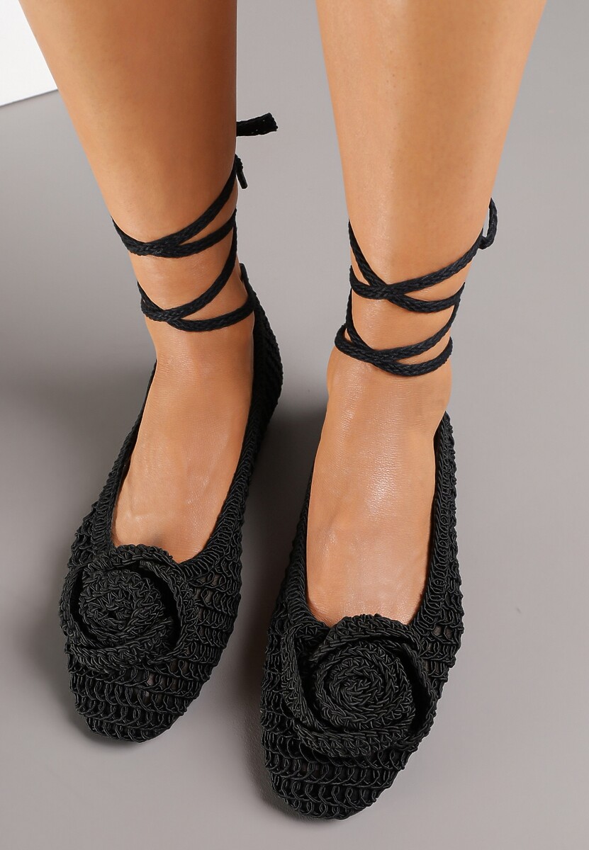 Czarne Balerinki Vices z Plecionki Zdobione Wiązaniem i Aplikacją Erezelia