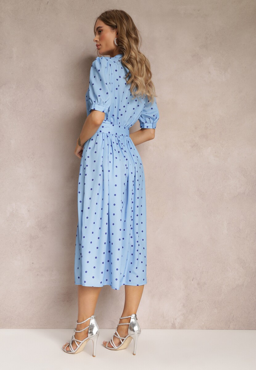 Niebieska Rozkloszowana Sukienka Midi z Gumką w Pasie i Ozdobnym Paskiem z Klamrą Abennita