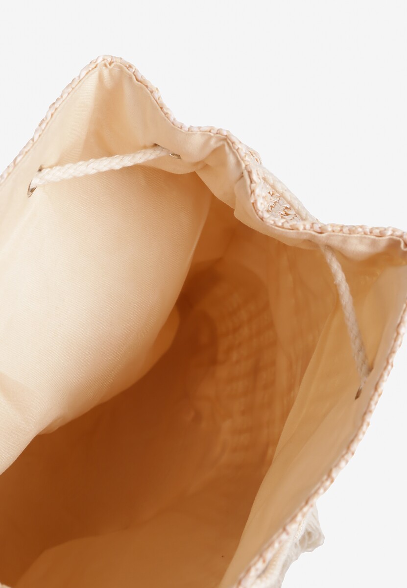 Beżowy Pleciony Plecak z Klapą w Kwiatowy Wzór Zdobiony Frędzlami Lunalisea