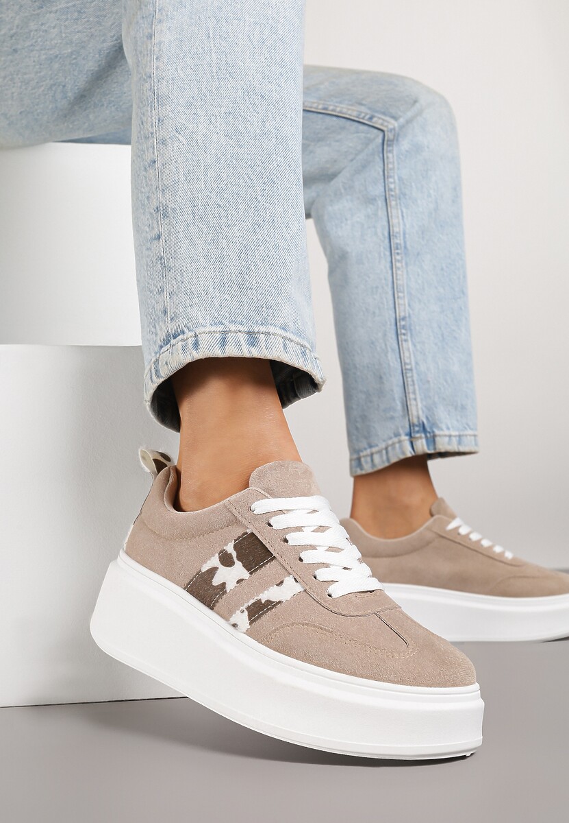 Ciemnobeżowe Sneakersy Klasyczne Tenisówki na Grubej Podeszwie z Koturnem i Paskami Ozdobionymi Printem  w Łaty Adessia