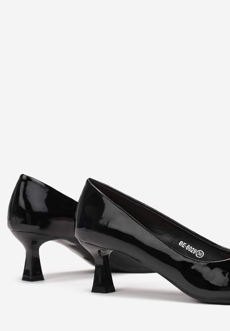 Czarne Lakierowane Czółenka z Noskiem w Szpic na Obcasie typu Kaczuszka Austena