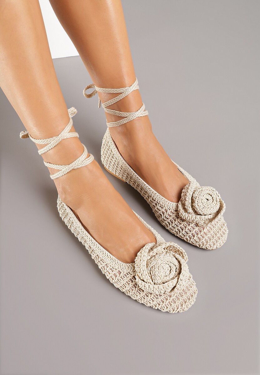 Beżowe Balerinki Vices z Plecionki Zdobione Wiązaniem i Aplikacją Erezelia