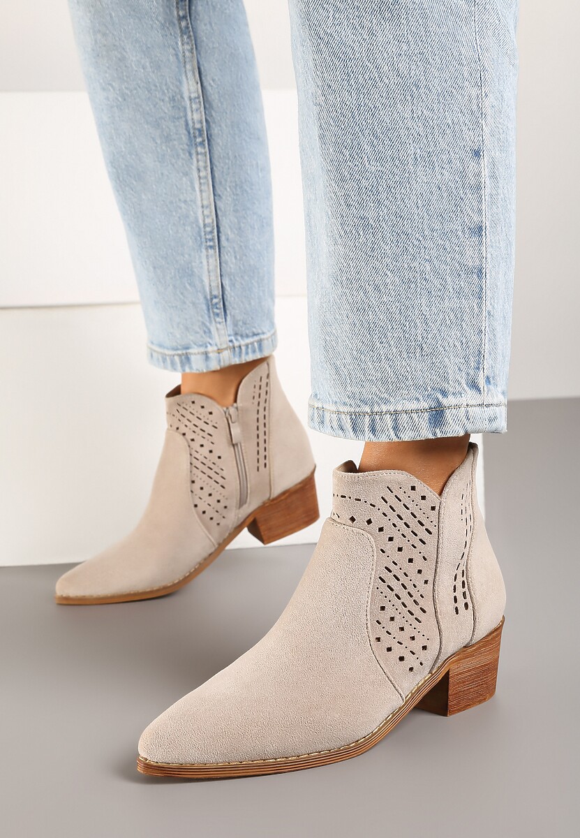 Ciemnobeżowe Botki Kowbojki Vices na Słupku z Ażurową Cholewką Selahra