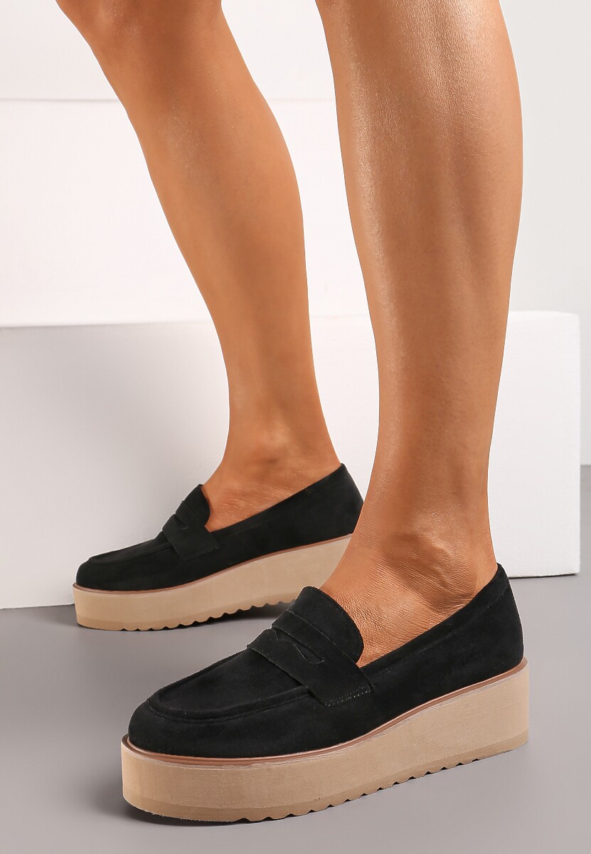 Czarne Półbuty w Stylu Mokasynów z Imitacji Zamszu na Platformie Vhisper