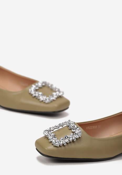 Zielone Czółenka z Kwadratowym Noskiem i Ozdobnymi Kryształkami Milkone