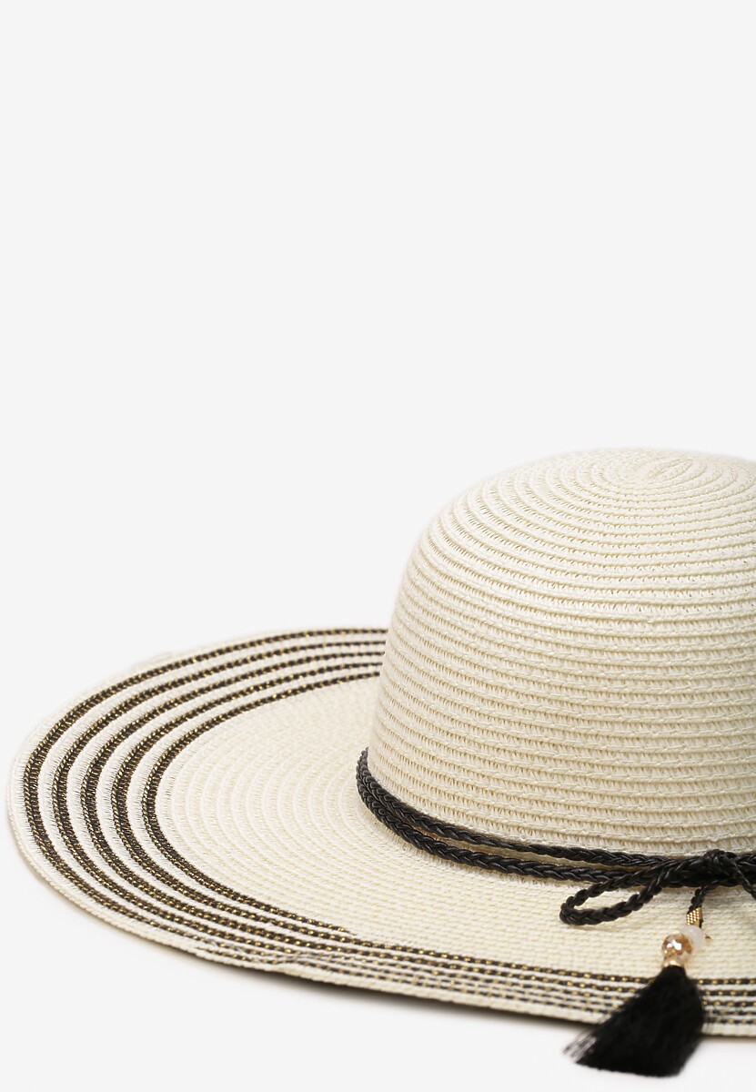 Jasnobeżowy Kapelusz z Chwostami i Koralikami z Szerokim Rondem Vadala