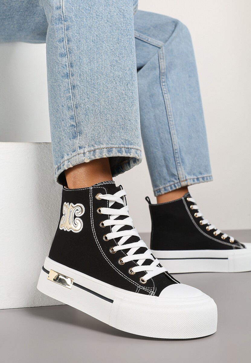 Czarne Trampki na Platformie z Wysoką Cholewką i Naszywką Nurissea