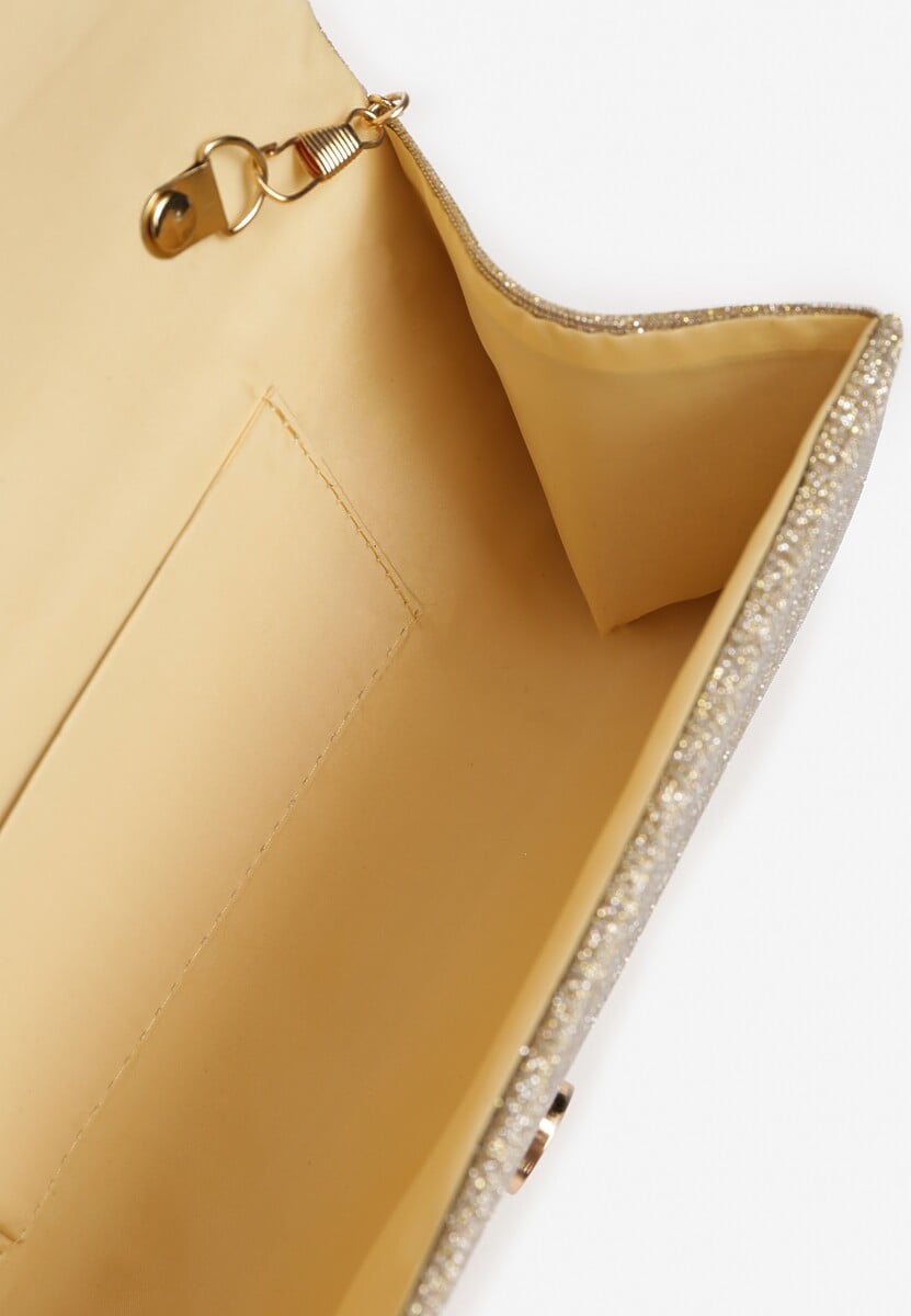 Złota Torebka Kopertowa z Błyszczącego Materiału z Łańcuszkiem na Ramię Senalie