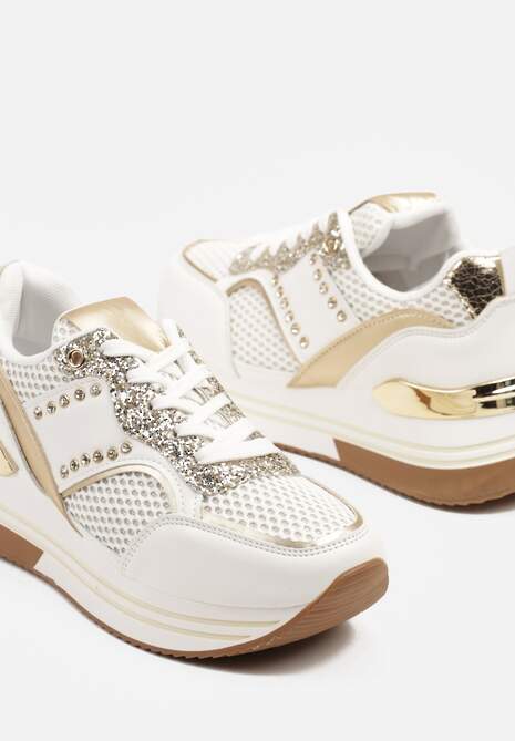 Biało-Złote Sneakersy na Platformie Ozdobione Metalicznymi Aplikacjami i Cyrkoniami Tatindra