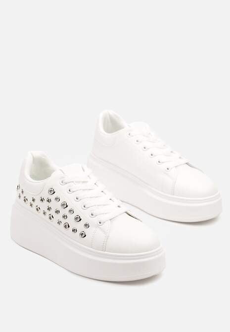 Białe Sneakersy na Niskiej Platformie z Aplikacjami przy Cholewce Maristia