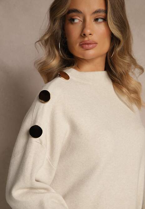 Jasnobeżowy Sweter z Metalicznymi Guzikami na Ramieniu Ederlia