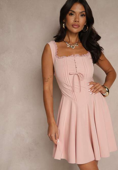 Różowa Rustykalna Sukienka Vices o Rozkloszowanym Kroju z Grosetowym Wiązaniem Folessea