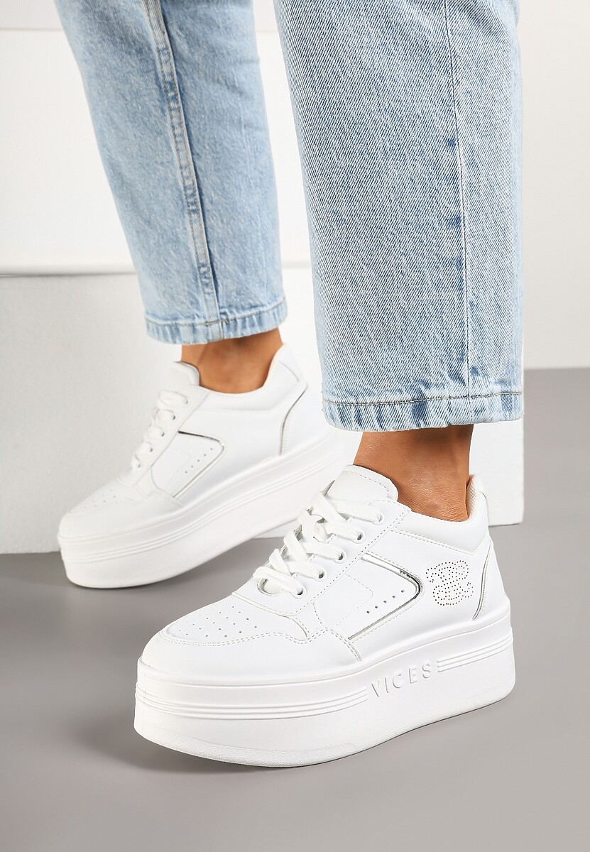 Biało-Złote Sneakersy Vices na Platformie Ozdobione Metalicznymi Aplikacjami Nelanil