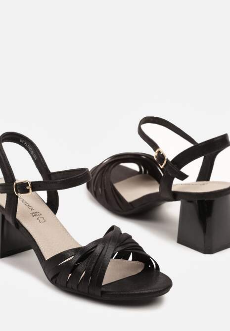 Czarne Sandały na Słupku ze Skórzaną Wkładką i Metalicznym Połyskiem Sonalira