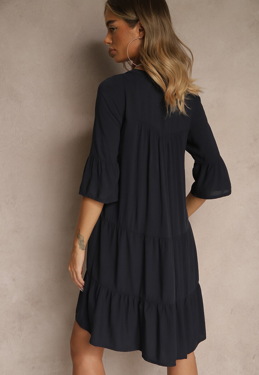 Granatowa Wiskozowa Sukienka o Rozkloszowanym Kroju Ozdobiona Falbanami Lirione