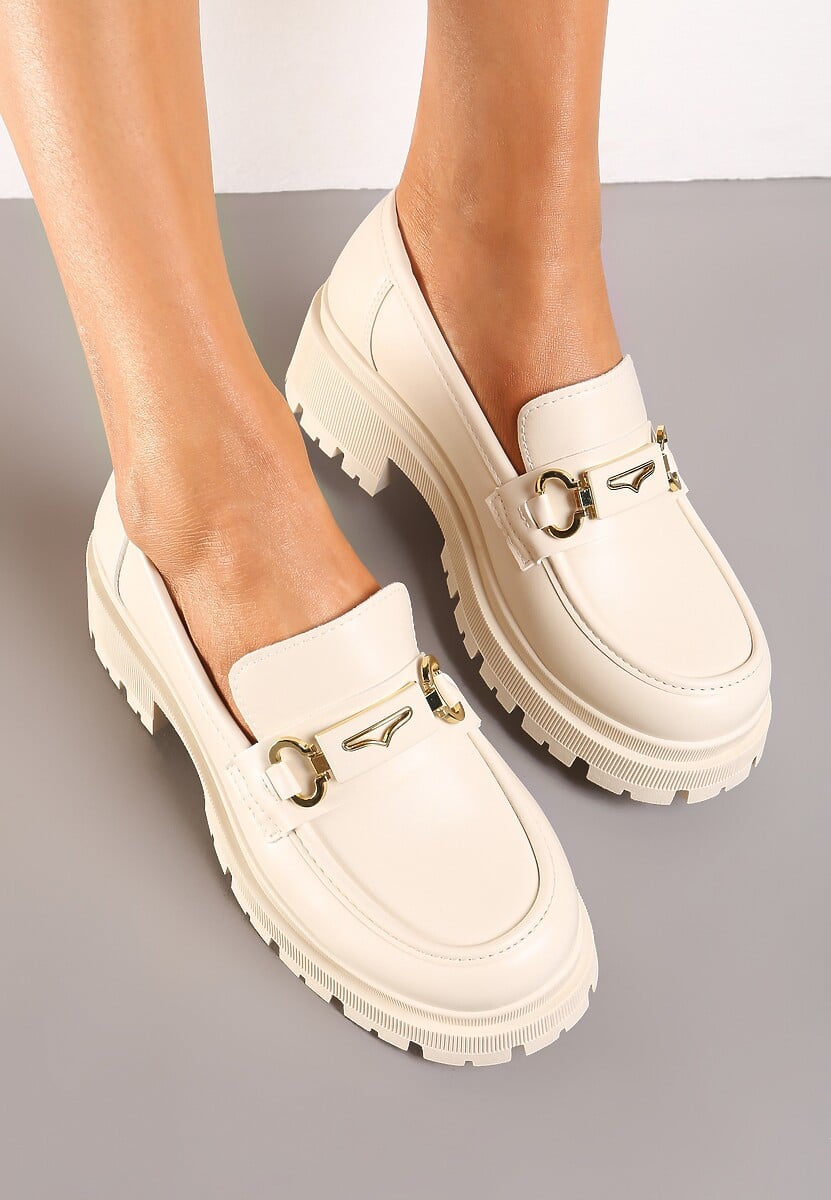Beżowe Mokasyny na Platformie z Minimalistyczną Klamrą Atarnia