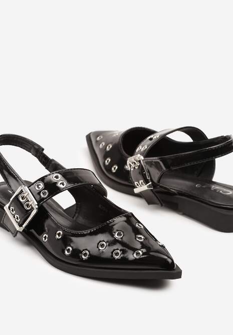 Czarne Lakierowane Sandały Ozdobione Metalicznymi Detalami Saniora