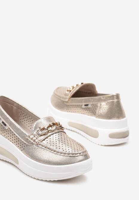 Złote Mokasyny na Platformie z Łańcuszkiem Himenna