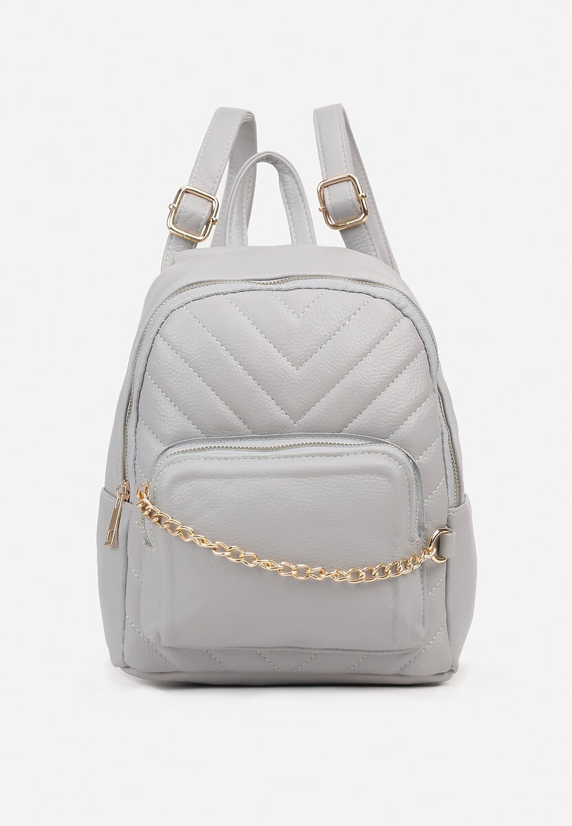 Szary Plecak Ozdobiony Łańcuszkiem i Pikowaniem Kolaggia