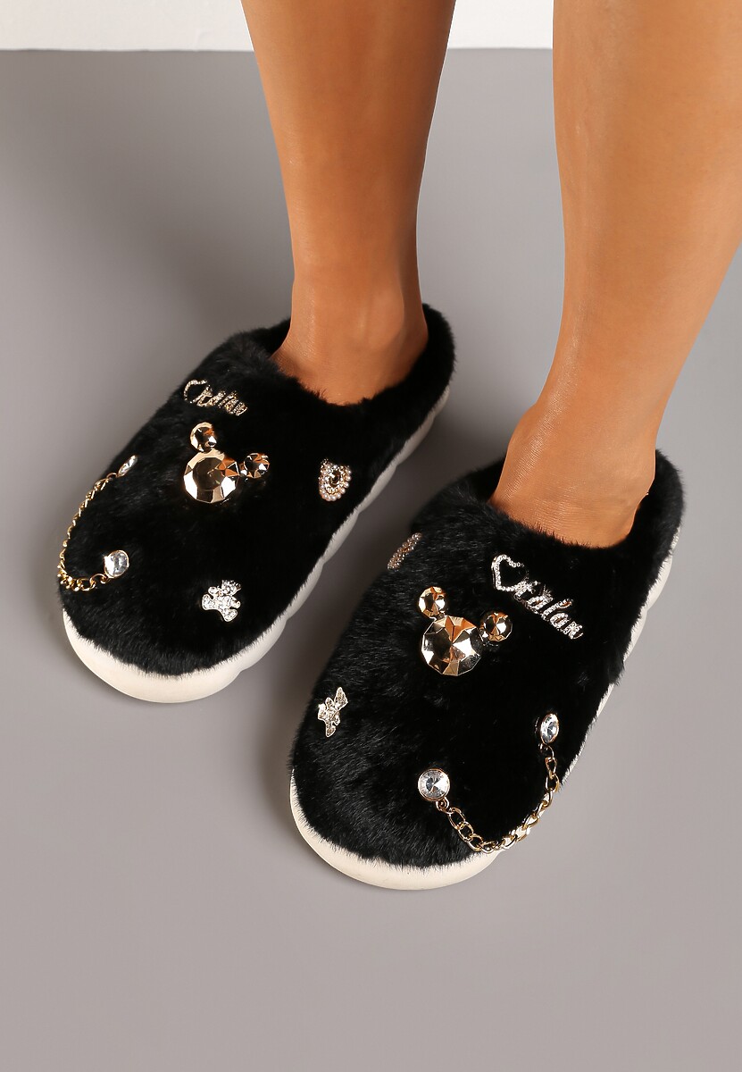 Czarne Kapcie na Płaskiej Podeszwie z Futerkiem Ozdobione Łańcuszkiem i Cyrkoniami Reanivia