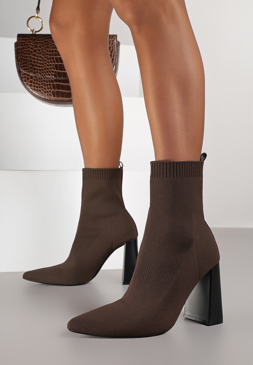Brązowe Botki Vices na Geometrycznym Słupku ze Skarpetową Cholewką Falunelle